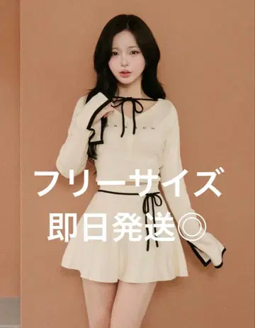 darich 다리치 허리 오픈 리본 디자인 니트 미니 원피스