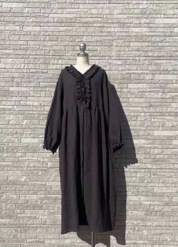 사만사 모스모스 루미네 타치카와점 한정 상품 린넨 블라썸 원피스 차콜