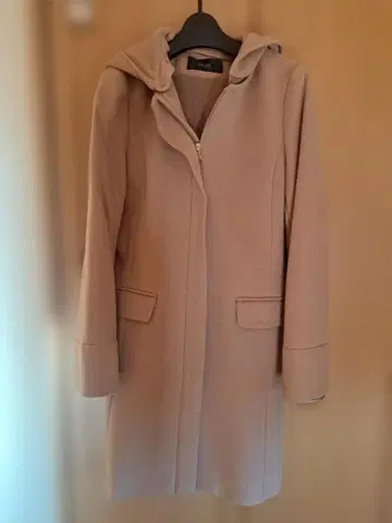 VICKY 후드 부착 베이지 롱 코트