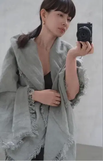 에트레토쿄 아소스메레 벨기에 린넨 프린지 스톨 [ 그레이 ]