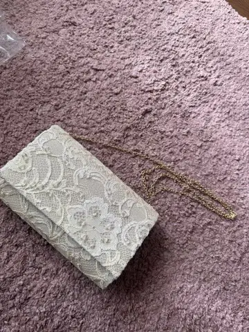 러그나문 클러치백