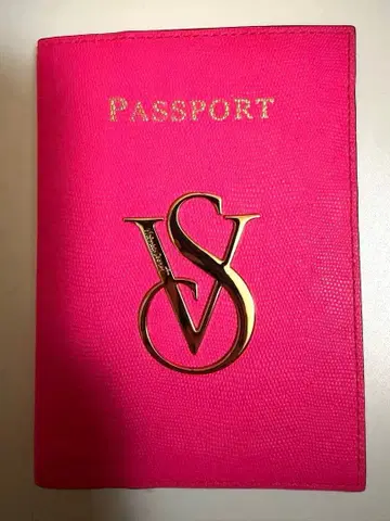 빅토리아 시크릿 여권 케이스 핑크 새상품급