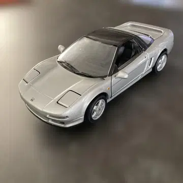 혼다 NSX 1/18 미니카 실버