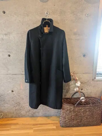 블랙 미들 롱 코트 nitoca