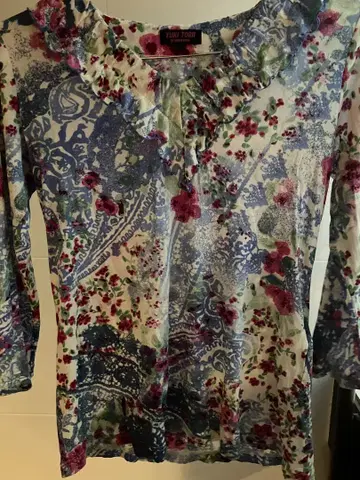 유키토리이 꽃무늬 긴팔 셔츠