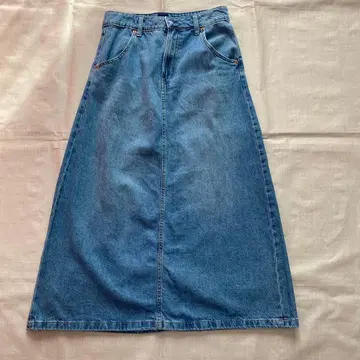 새상품급 GAP 데님 롱 스커트 27/4