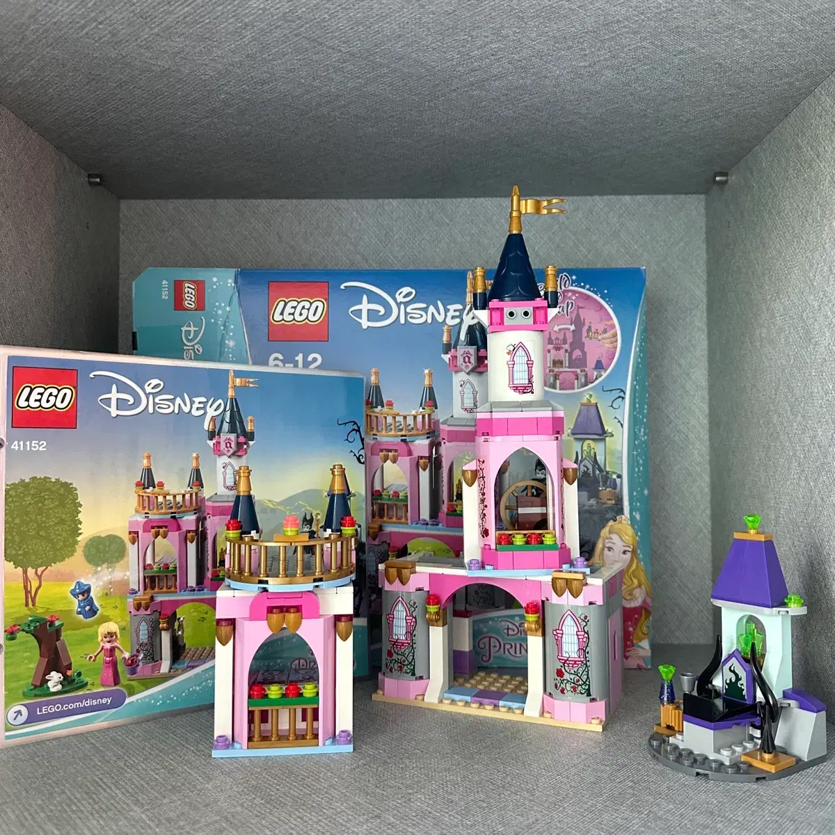 ディズニー
メイクユアフェイバリット　4点セット Lego Friends Lego Disney Princess 41152 Sleeping Beauty Aurora's