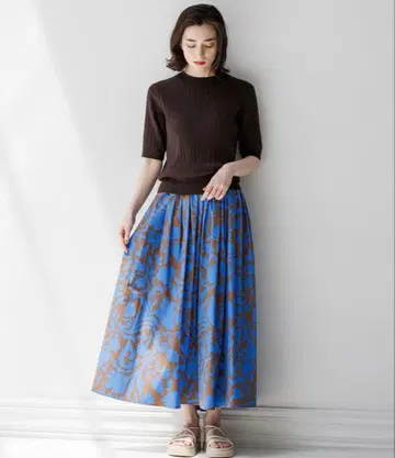 오파크 클립 스커트 보타니컬 모노톤