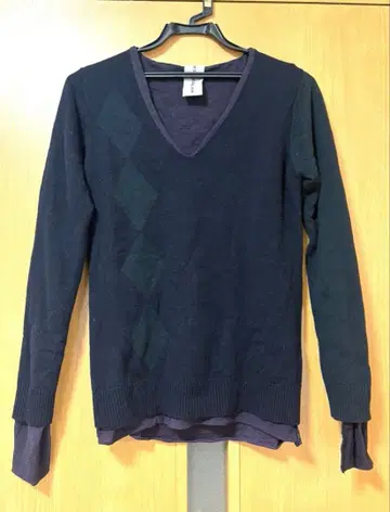 파드칼레 캐시미어 이중 V넥 긴팔 스웨터 다크 네이비