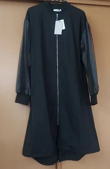 ABITOKYO 소매 배색 롱 블루종