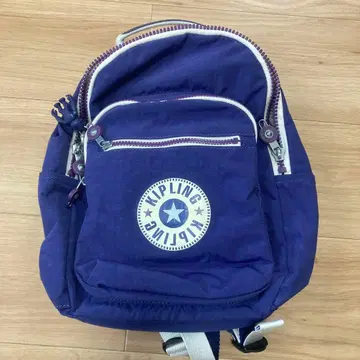 KIPLING 보라색 백팩 참 덤 포함
