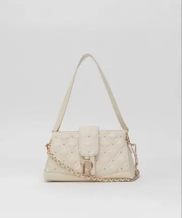 RANDA 2WAY 골드 참 퀼팅 백 아이보리