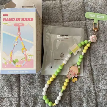 HAND IN HAND 스트랩 DIMOO