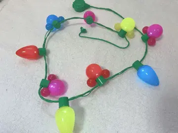 디즈니 크리스마스 일루미네이션 라이트 빛나는 완구 목걸이 1