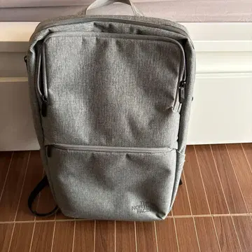 THE NORTH FACE 셔틀 시리즈 백팩