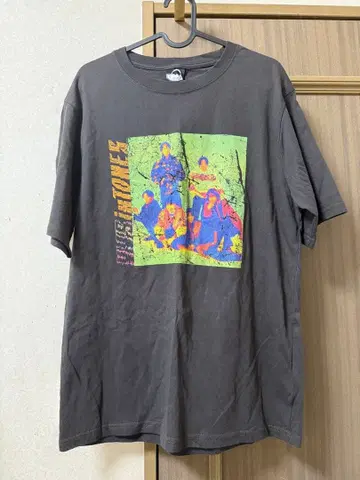 SixTONES VVS 티셔츠