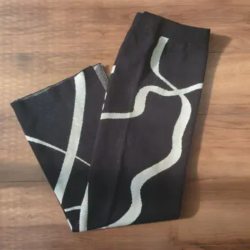 LEPSIM 패턴 니트 스커트