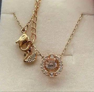 SWAROVSKI 핑크 골드 목걸이