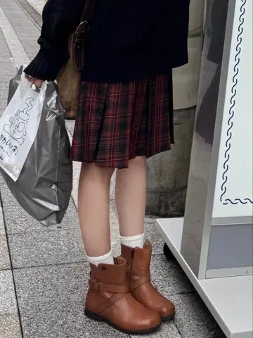 체크 스커트 미디엄 스커트 플리츠 스커트