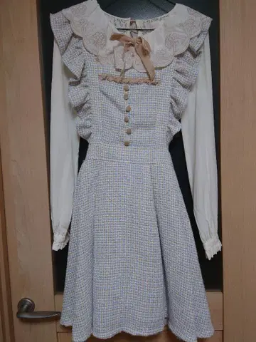 리즈리사 트위드 점프스커트 자수 블라우스 세트 새상품