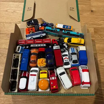 토미카 미니카 약 25대 세트