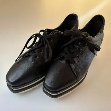 SCARPE SOYOU 통굽 스니커즈 23cm