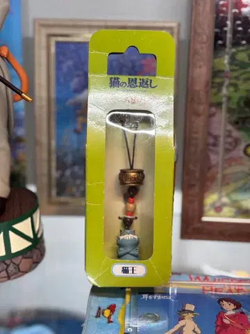 고양이의 보은 고양이 왕 스트랩 피규어