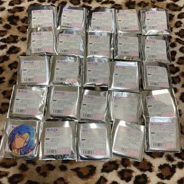 HiMERU 피처 2 캔뱃지 25개