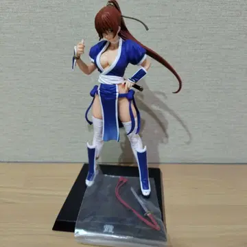 DEAD OR ALIVE 카스미 피규어