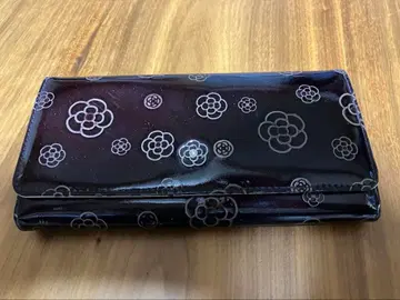 CLATHAS 클레이사스 장지갑 에나멜 퍼플