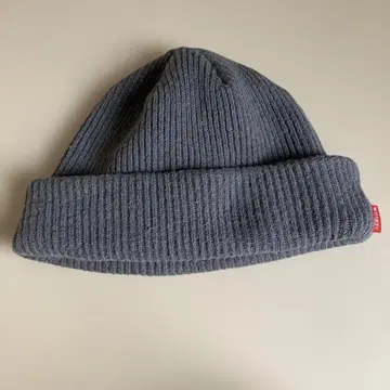 Whimsy 그레이 니트 모자