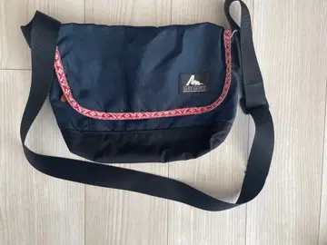 GREGORY 네이비 숄더백 약 30cm