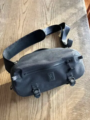 크롬 미니 니카 데드스탁 워터프루프 블랙 8L