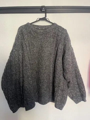 울 그레이 스웨터