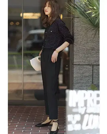 마르티니크 도트 블라우스