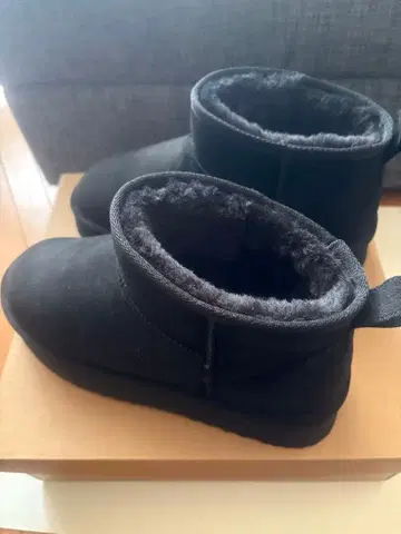 오리엔탈 트래픽 통굽 어그 부츠 블랙