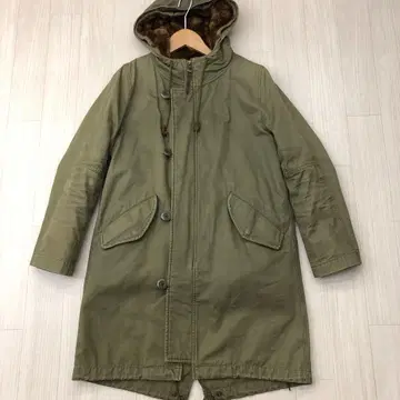 뷰티앤유스 유나이티드 애로우즈 보아 라이너 모즈 코트 M