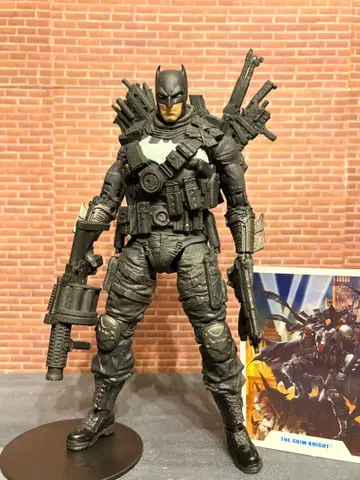 DC 멀티버스 그림 나이트