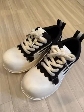 [레어] rhime 스니커즈 블랙