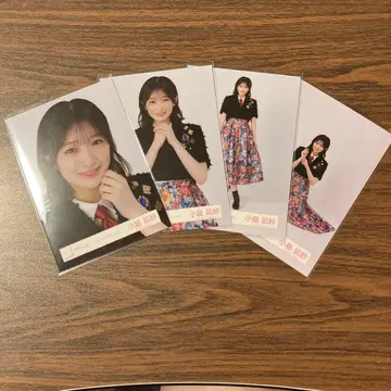 사쿠라자카46 브로마이드 12th BACKS 블랙 의상 코지마 나기사