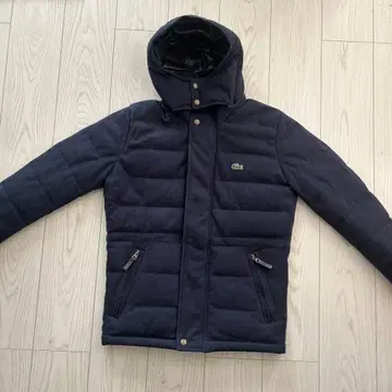 라코스테 후드 부착 다운 자켓 네이비 새상품급 XS 사이즈