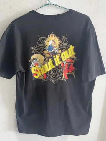 Ado Shout it out 셔츠 XL