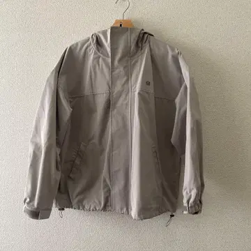 [ 새상품급 ] 우먼 아우터 마운틴 파카 M 사이즈 MUHET 무지