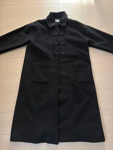 메리제니 롱 코트