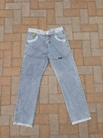 라이트 블루 스트레이트 데님