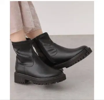 [ LEPSIM ] 렙심 제로 스트레치 통굽 부츠 블랙