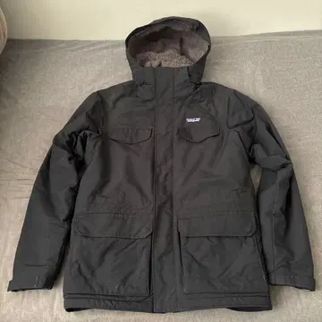 patagonia 이즈머스 후드티 블랙 S 사이즈