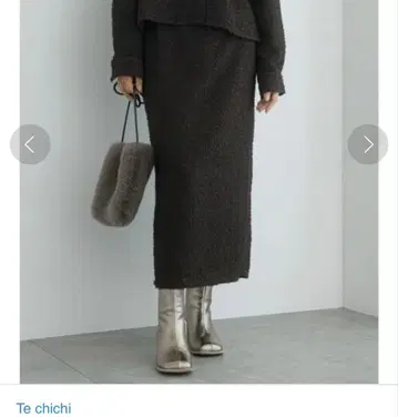 새상품 미사용 테치치 스커트 페더 쉬폰 내로우 스커트