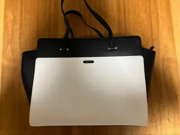 Agnes b 애니에스베 토트백 투톤