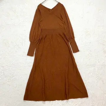 ROSIEE 롱 니트 원피스 / A라인 리브 절개 마톤 슬리브